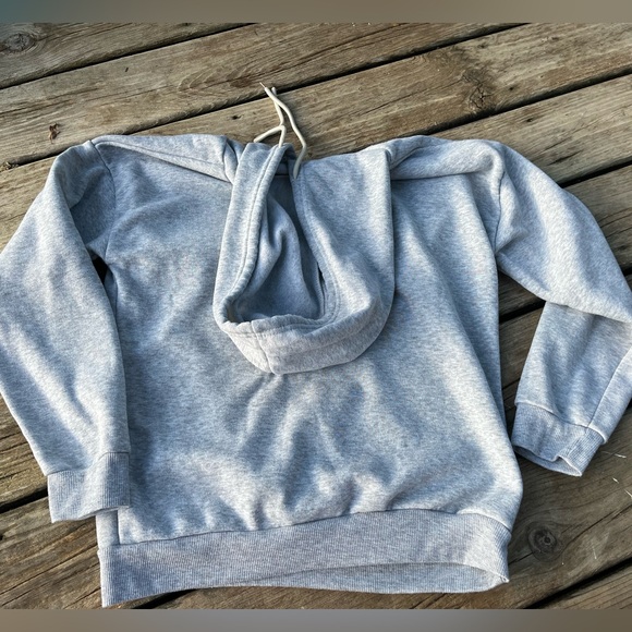 NEW Juniors NEW YORK Hoodie Sm Gray Hooded Sweatshirt Kangaroo Pocket Drawstring - Picture 3 of 10
